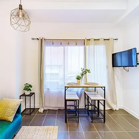 Lyon Cite-studio Bellevue *